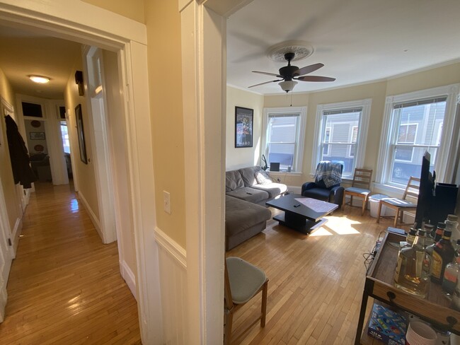 Photo - 176 Elm St Apartments Unit 2