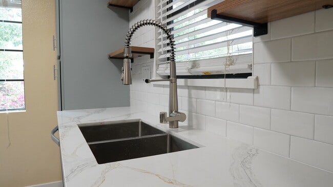 Stone countertops - 10343 Azuaga Street Unit 66