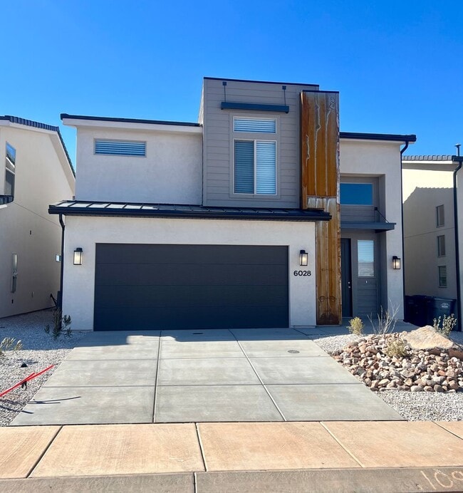 Building Photo - 4 Bedroom Home in Desert Canyons -