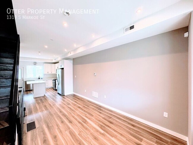 Photo - 1319 S Markoe St