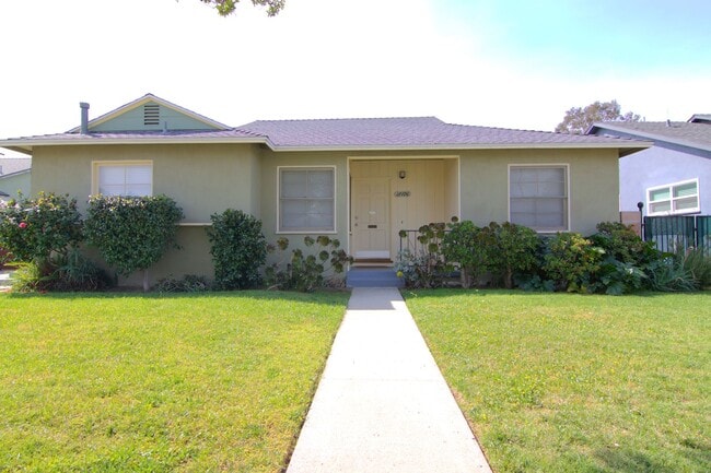 Building Photo - 17106 Willard St