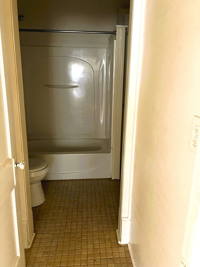 Photo - 5362 Smith St