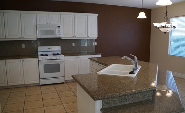 Photo - 518 Center Green Dr