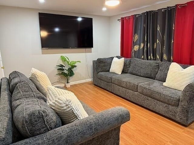 89 Westwood Dr Unit 2-2
