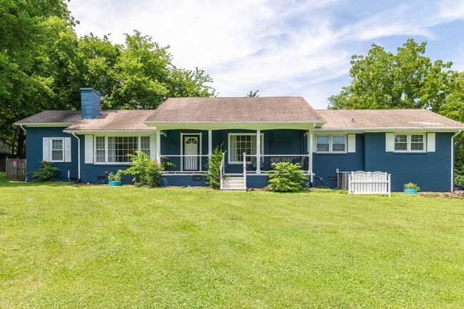 Building Photo - 201 Farlow Dr