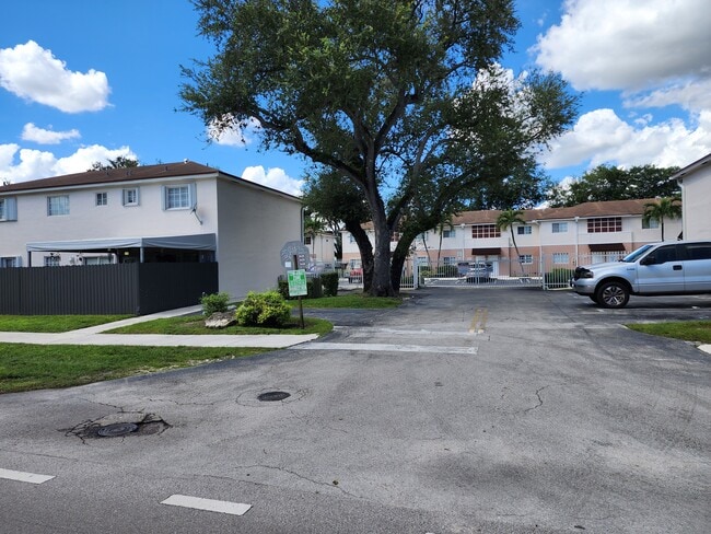 Photo - 8561 SW 109th Ave