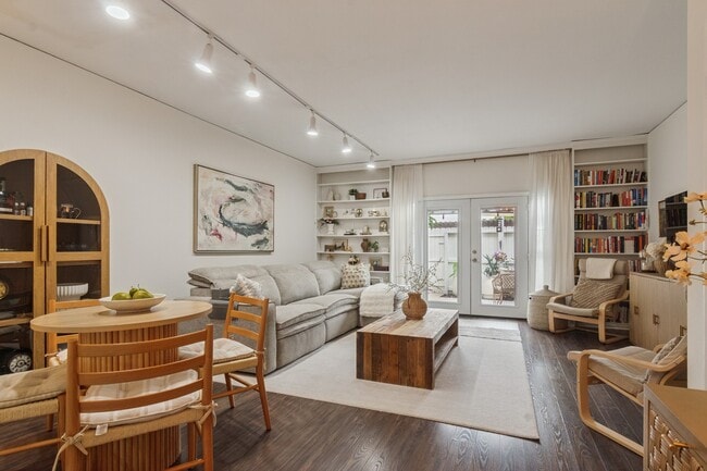 Photo - 14715 Barryknoll Ln Unit 145
