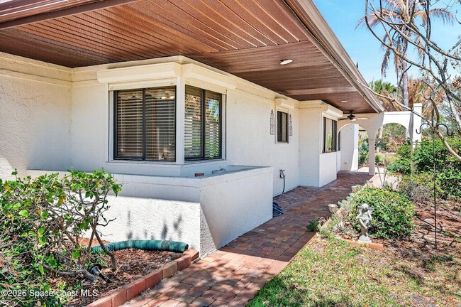 Photo - 810 Parkside Pl