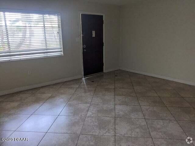 Building Photo - 102 S Peninsula Dr Unit 105 Rental