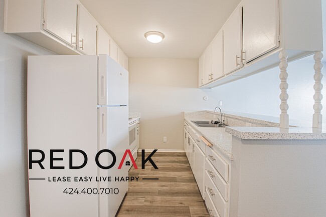 Photo - 379 Newport Ave Unidad 219