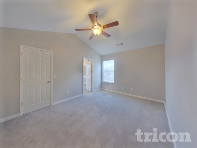 Photo - 31 Gatewood Way
