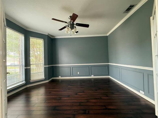 Photo - 609 Saddleback Ln