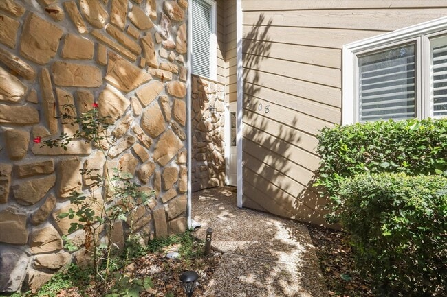 Photo - 3108 Ironwood Dr