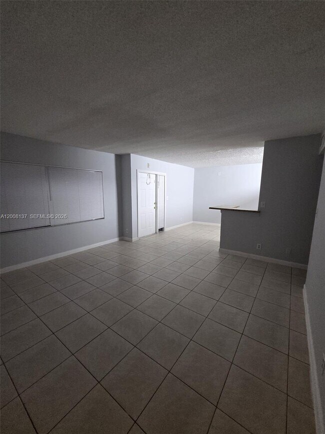 Photo - 11441 NW 42nd St Unit 11441