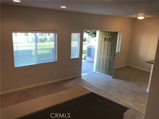 Photo - 815 Humbert Ave