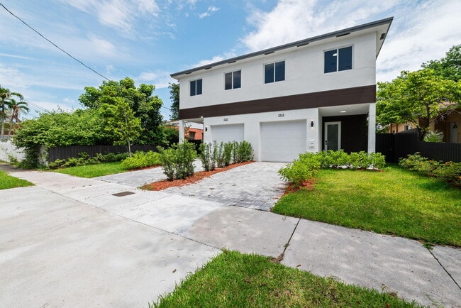 Photo - 1355 NW 42nd St
