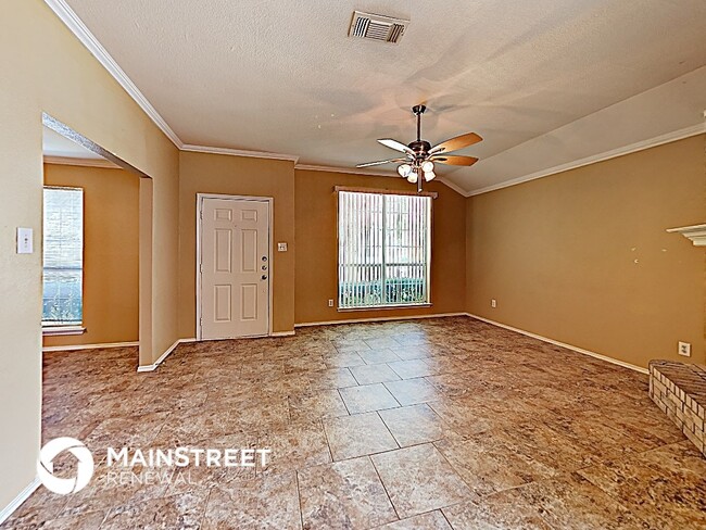 Photo - 1237 Nancy Ln