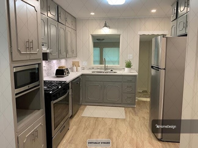 Photo - 264 Patterson St