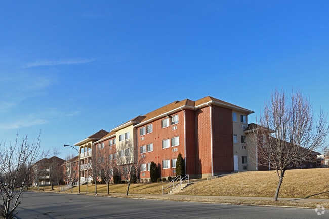 Photo - Friendly Village Apartments