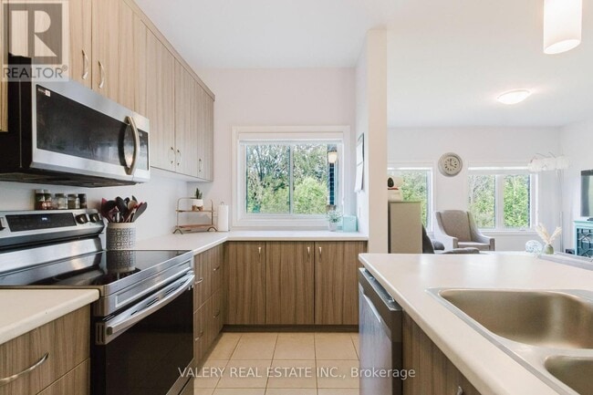 Photo - 133 Caroline St