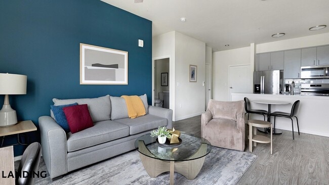 Building Photo - 3158 SW 12th Ave