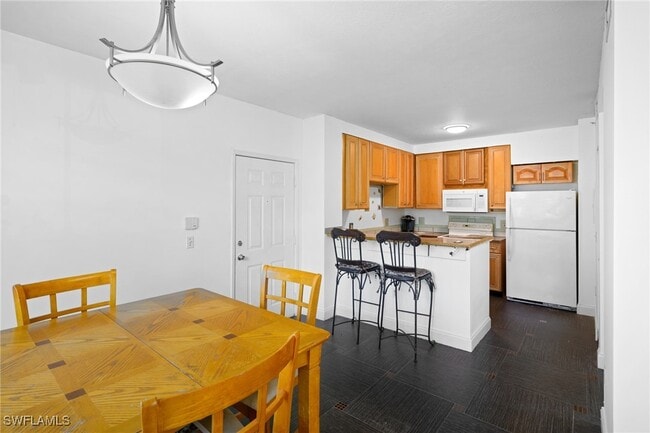 Photo - 1220 Reserve Way Unidad 107