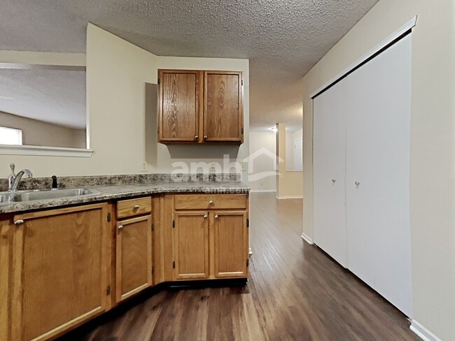 Photo - 8450 Ash Grove Dr