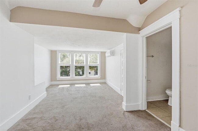 Photo - 104 N Clyde Ave