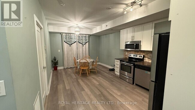 Photo - 28 Prince Regent St Unité 102