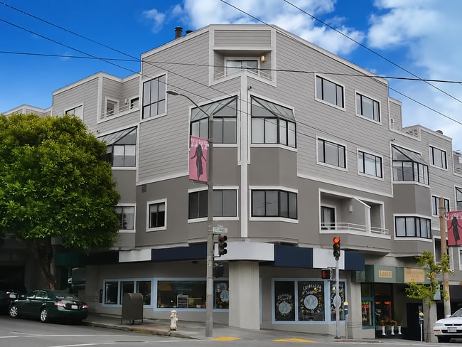 Corner Unit - Top 2 Floors - 2185 Bush St Unit 310