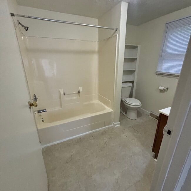 Photo - 3515 Bergman Ave