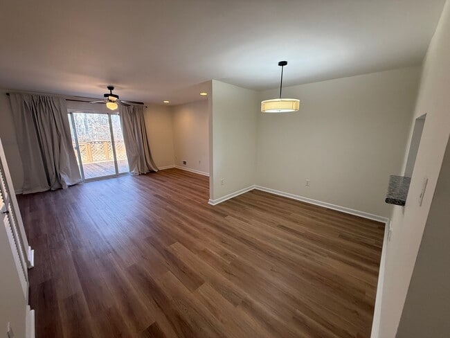 Photo - 32 Cherokee Dr