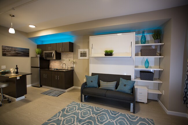 Photo - The Flats @ Hanover Common - Innovative Mi...