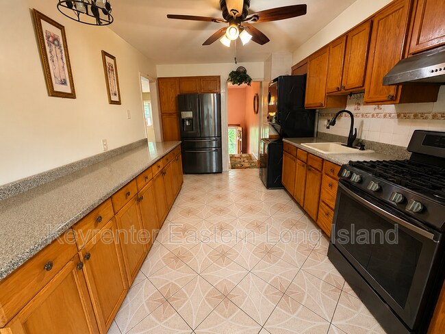 Photo - 848 Udall Rd