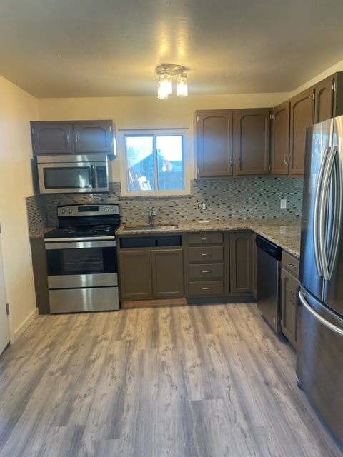 Photo - 1067 E Carolina Ave