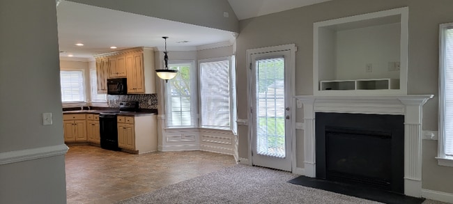 Photo - 329 Lafollette Dr