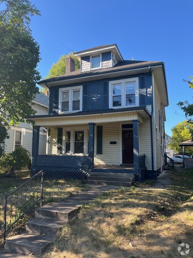 Building Photo - 472 E Tompkins St Rental