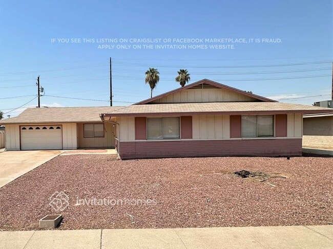 Building Photo - 3828 W Lane Ave