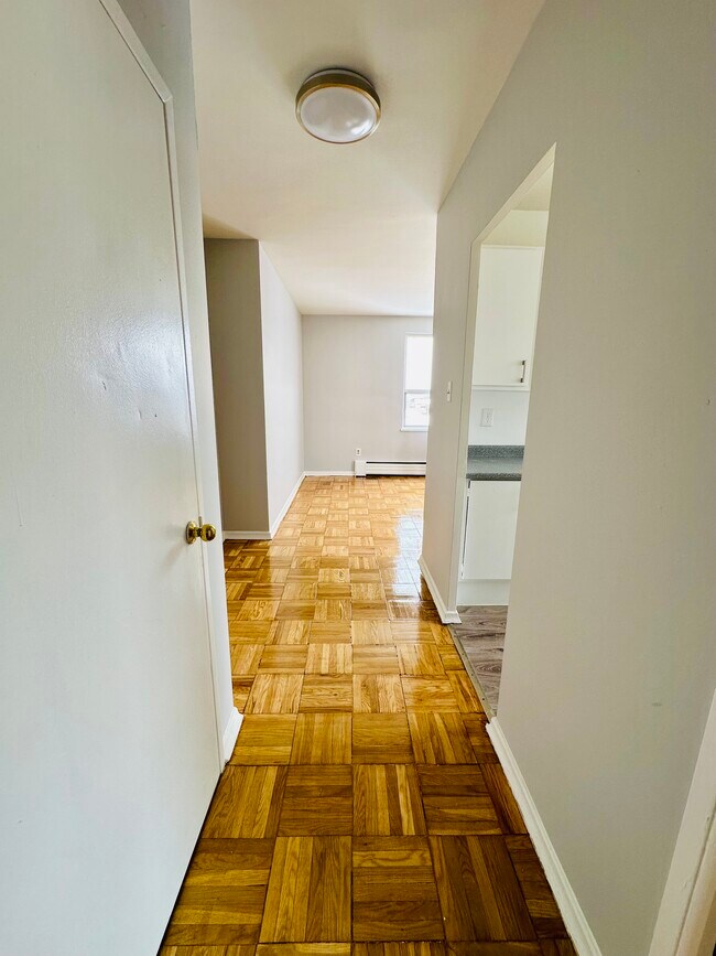 Photo - 1491 WILSON APARTMENTS