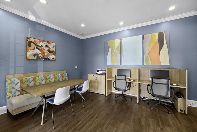 Belle Harbour Apartments