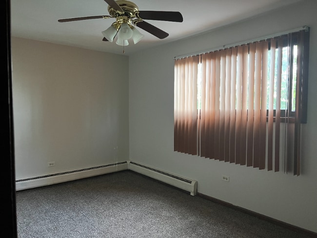 Photo - 14631 Lamon Ave Unit 2-N