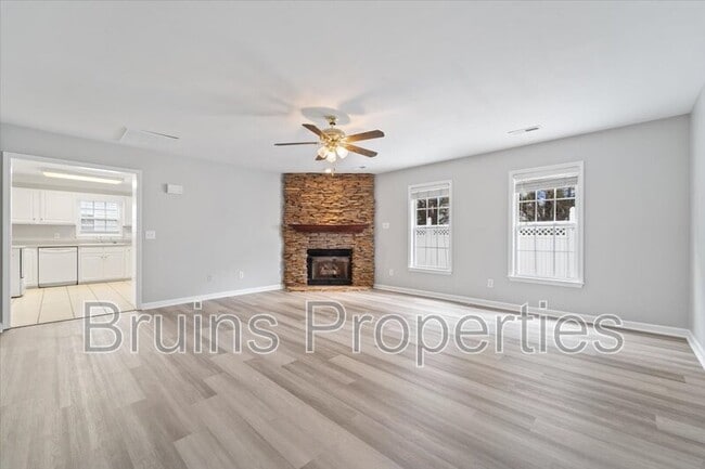 Photo - 1520 Birkdale Ct