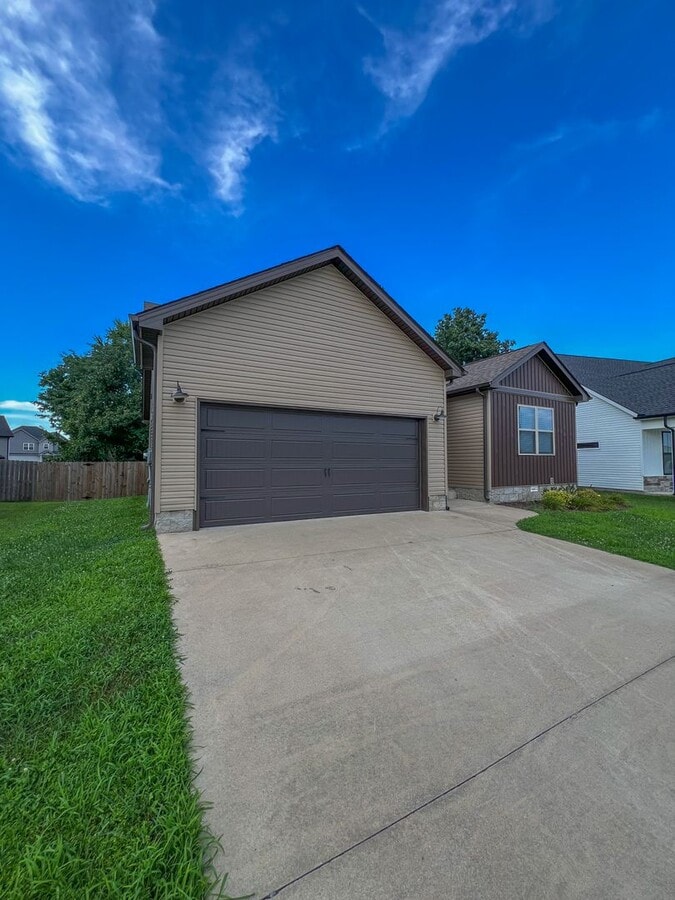 Photo - Single-Family Off Exit 1!