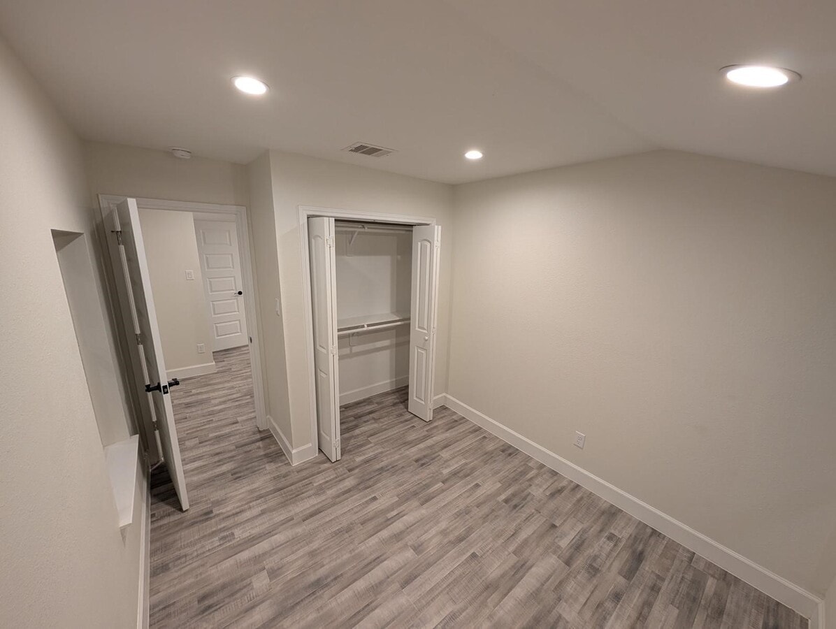 Photo - 7212 Corpus Christi St Unit B