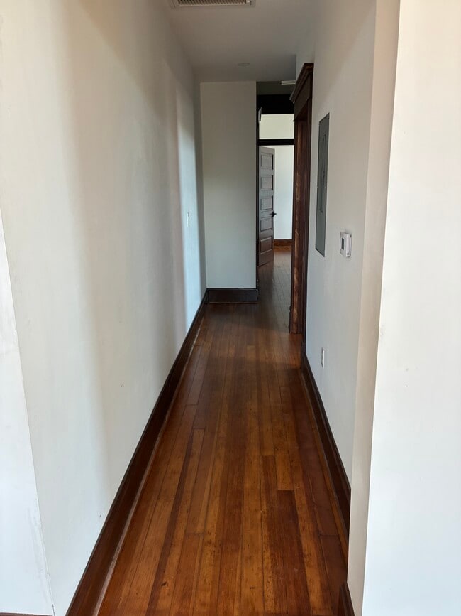 Photo - 502 Commercial St Unidad 201