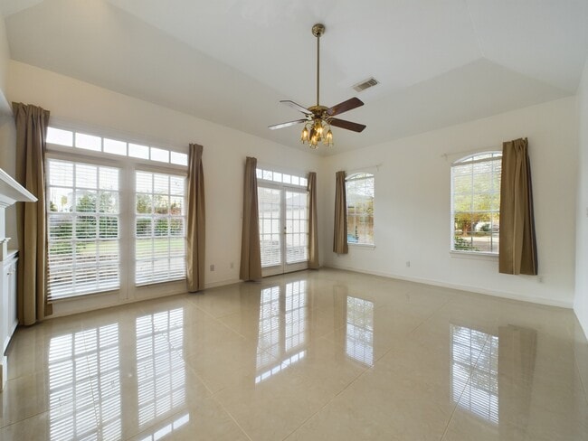 Photo - 5627 Winsome Ln