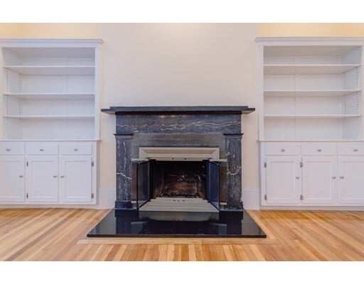 Photo - 50 Temple St Unit 211