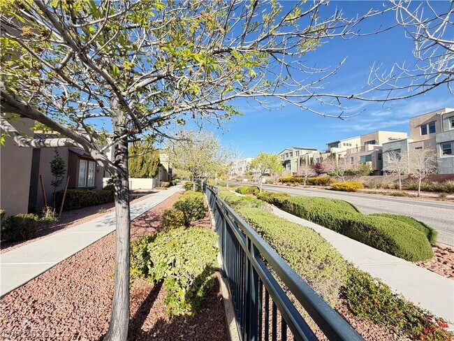 Photo - 11398 Belmont Lake Dr