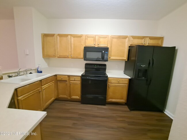 Photo - 3750 Silver Bluff Blvd