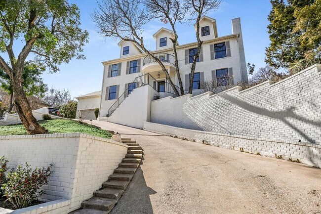 Photo - 6300 Bon Terra Dr